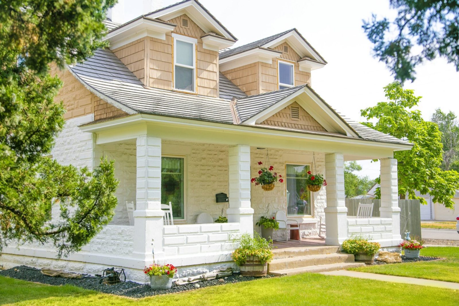 A row of managed rental homes in Columbus